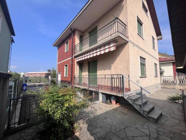Villa Indipendente in vendita a Borgo Melano, Piemonte