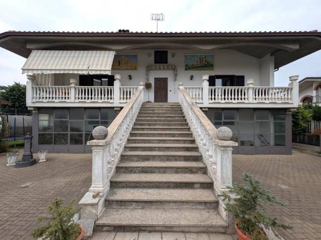Villa Indipendente in vendita a Piemonte, Cuneo