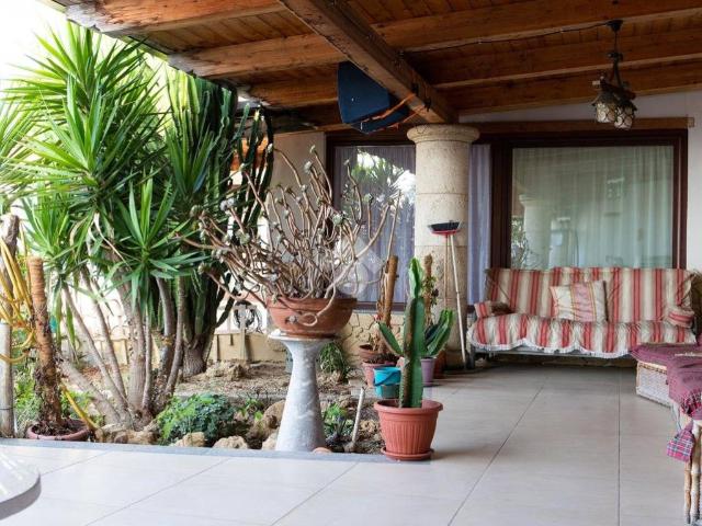 Villa Indipendente in vendita a Calabria, Catanzaro