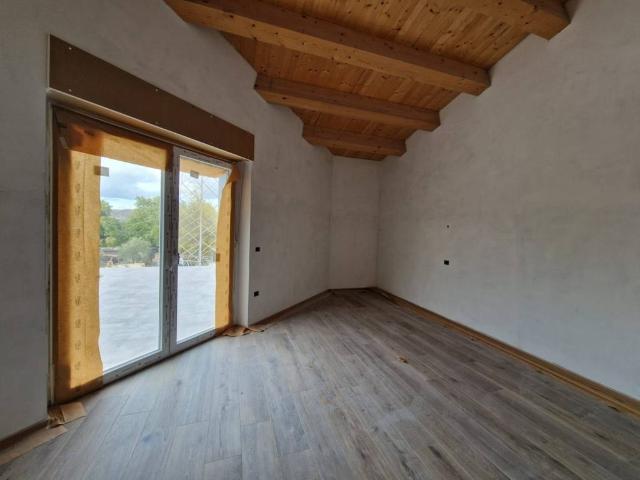 Villa Indipendente in vendita a Marche, Macerata