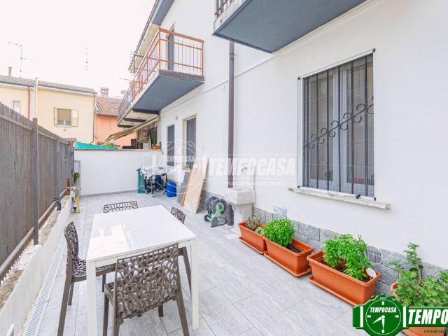 Villa Indipendente in vendita a Belgioioso, Lombardia
