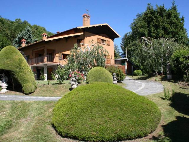 Villa Indipendente in vendita a Civenna, Bellagio