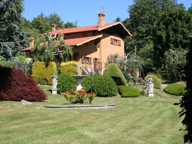 Villa Indipendente in vendita a Bellagio, Lombardia