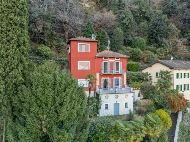 Villa Indipendente in vendita a Bellano, Lombardia