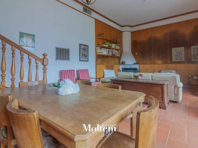 Villa Indipendente in vendita a Bellano, Lombardia