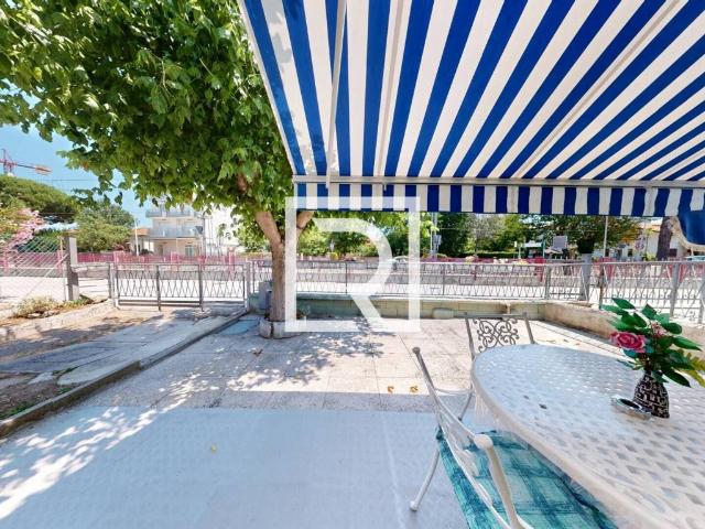 Villa Indipendente in vendita a Bellaria, Reggio Emilia