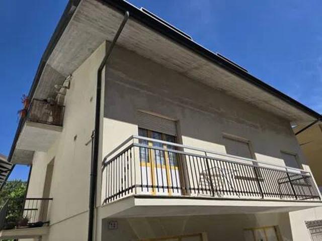 Villa Indipendente in vendita a Bellaria, Reggio Emilia