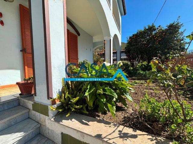 Villa Indipendente in vendita a Bellona, Campania