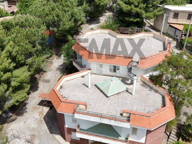 Villa Indipendente in vendita a Belmonte Mezzagno, Sicilia