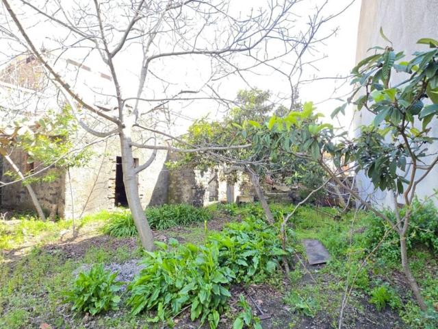 Villa Indipendente in vendita a Belpasso, Sicilia