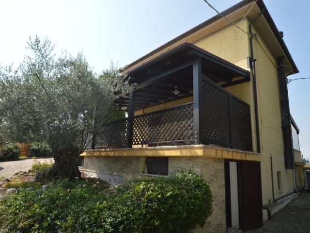 Villa Indipendente in vendita a Marche, Ancona