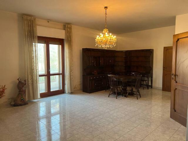 Villa Indipendente in vendita a Contrada San Vito, Benevento