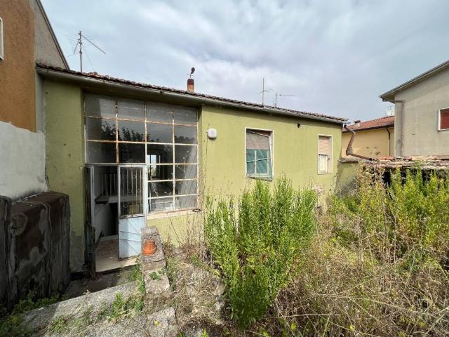 Villa Indipendente in vendita a Benevento, Campania