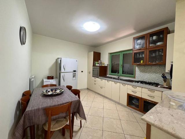 Villa Indipendente in vendita a Benevento, Campania
