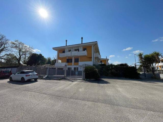 Villa Indipendente in vendita a Contrada San Vito, Benevento