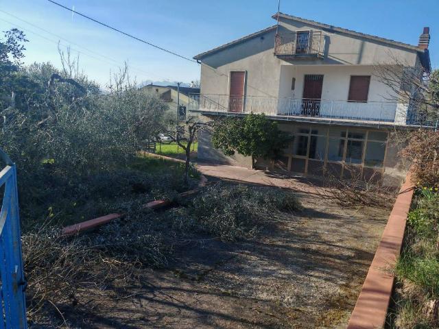 Villa Indipendente in vendita a Benevento, Campania