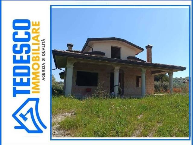 Villa Indipendente in vendita a San Leucio Del Sannio, Campania