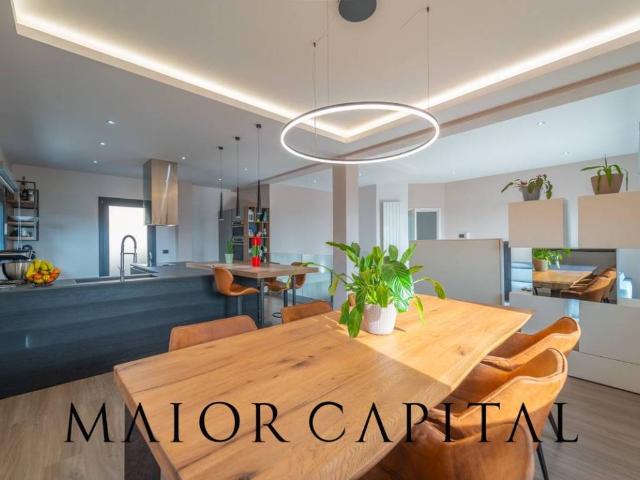 Villa Indipendente in vendita a San Pantaleo, Sassari