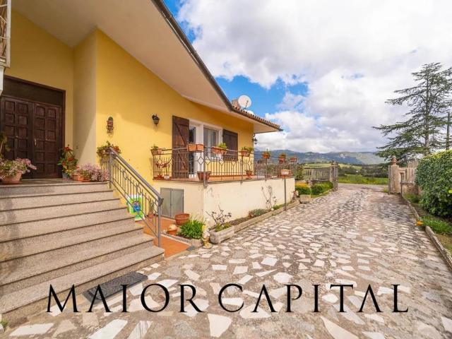 Villa Indipendente in vendita a Berchidda, Sardigna/Sardegna