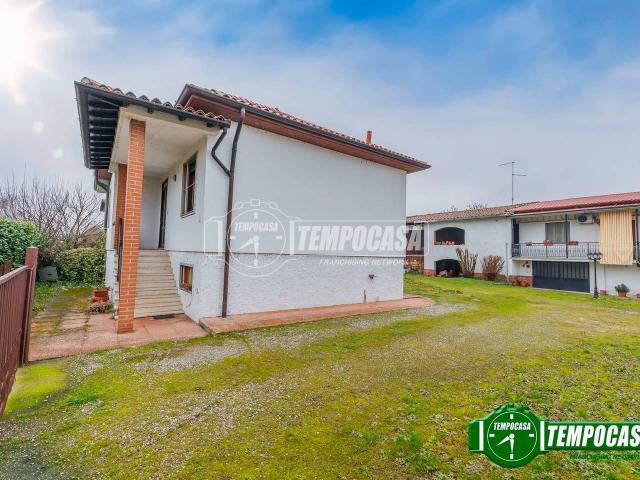 Villa Indipendente in vendita a Bereguardo, Lombardia