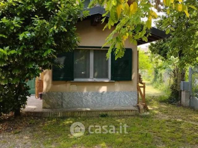 Villa Indipendente in vendita a Bereguardo, Lombardia