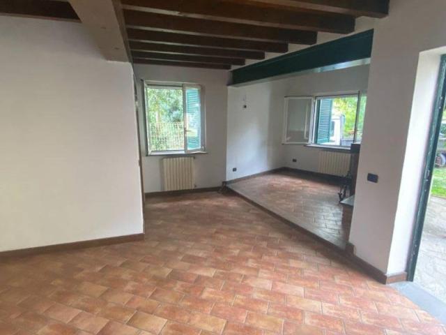 Villa Indipendente in vendita a Bereguardo, Lombardia