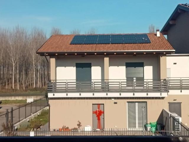Villa Indipendente in vendita a Trivolzio, Lombardia