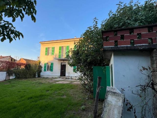 Villa Indipendente in vendita a Bergamasco, Alessandria