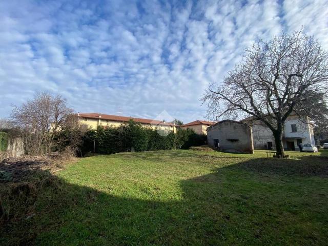 Villa Indipendente in vendita a Bergamo, Lombardia