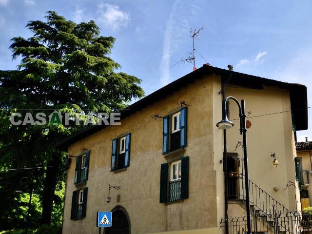 Villa Indipendente in vendita a Città Alta, Bergamo