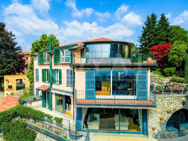 Villa Indipendente in vendita a San Vigilio, Bergamo