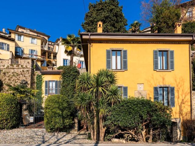 Villa Indipendente in vendita a Città Alta, Bergamo