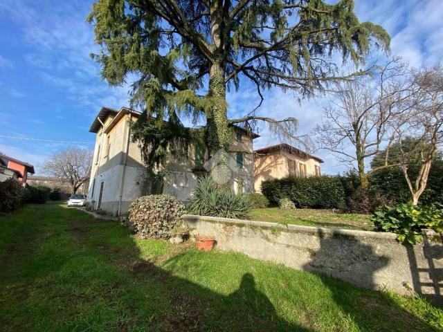 Villa Indipendente in vendita a Bergamo, Lombardia