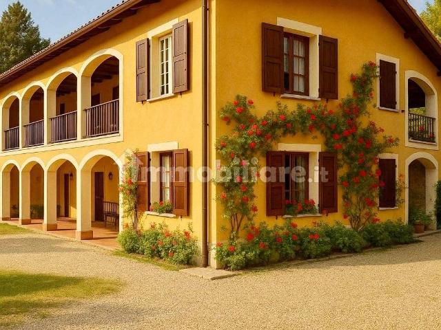 Villa Indipendente in vendita a Bergamo, Lombardia