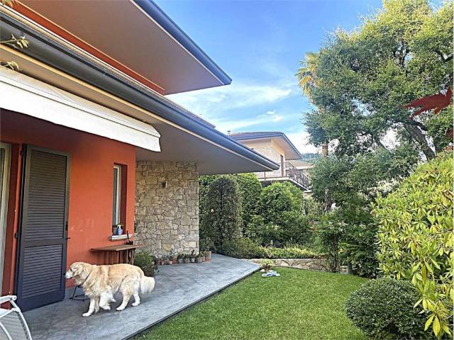 Villa Indipendente in vendita a Valtesse, Bergamo