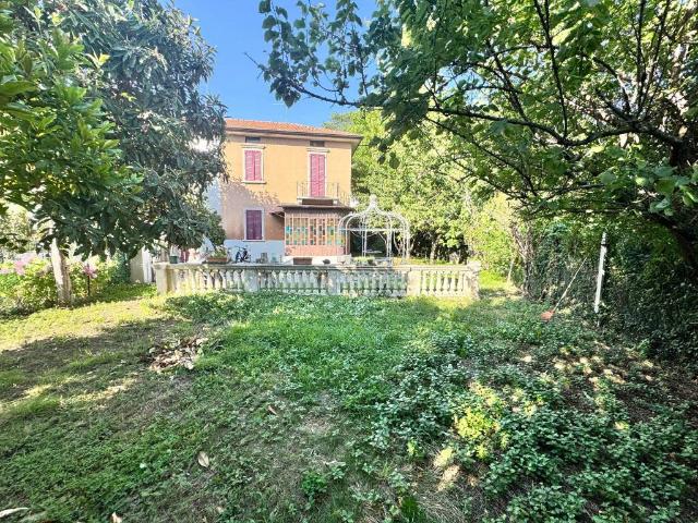 Villa Indipendente in vendita a San Tommaso, Bergamo