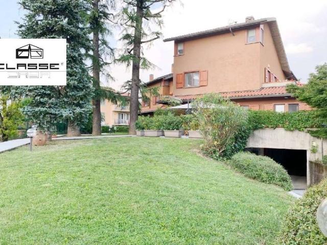 Villa Indipendente in vendita a Astino, Bergamo