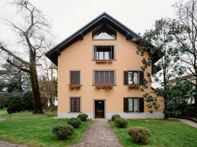 Villa Indipendente in vendita a Città Alta, Bergamo