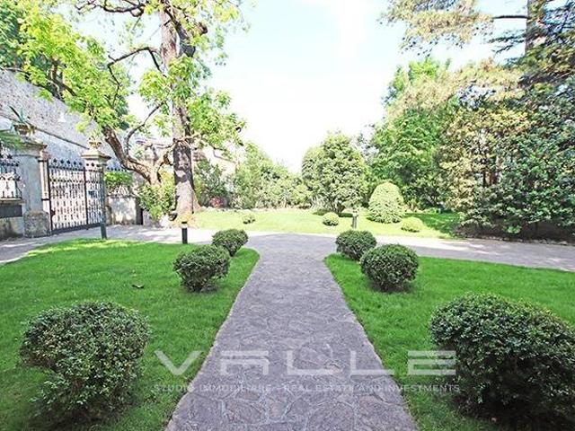 Villa Indipendente in vendita a Città Alta, Bergamo