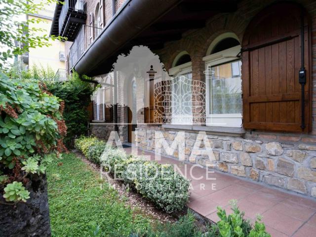 Villa Indipendente in vendita a Bergamo, Lombardia