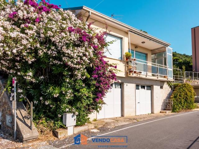 Villa Indipendente in vendita a Custo, Bergeggi