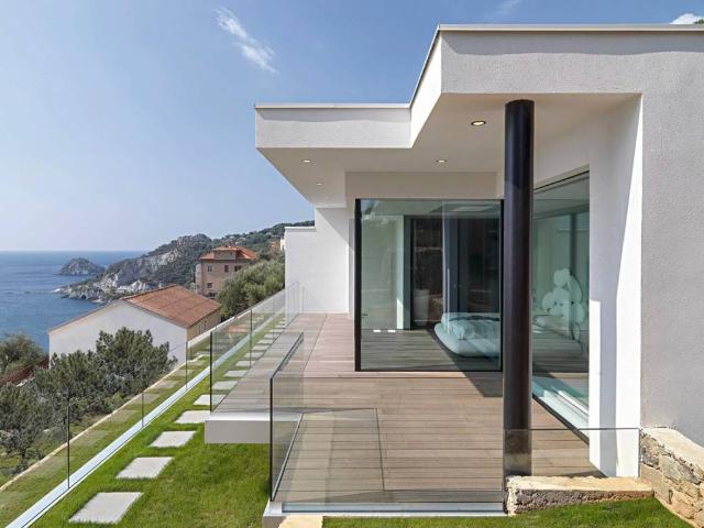 Villa Indipendente in vendita a Custo, Bergeggi