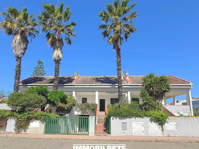 Villa Indipendente in vendita a Lido di Metaponto, Bernalda