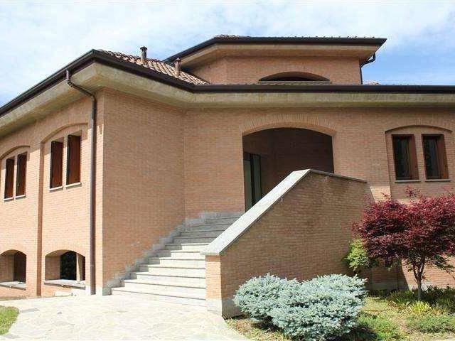 Villa Indipendente in vendita a Villanova, Bernareggio