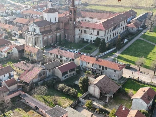 Villa Indipendente in vendita a Bernate Ticino, Lombardia