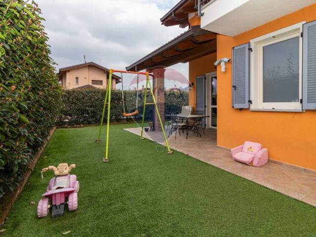 Villa Indipendente in vendita a Piemonte, Cuneo