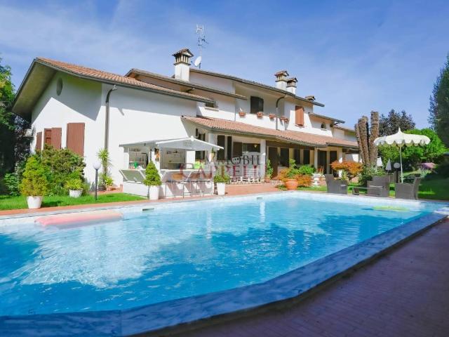 Villa Indipendente in vendita a Unione di Comuni della Romagna Forlivese, Bertinoro