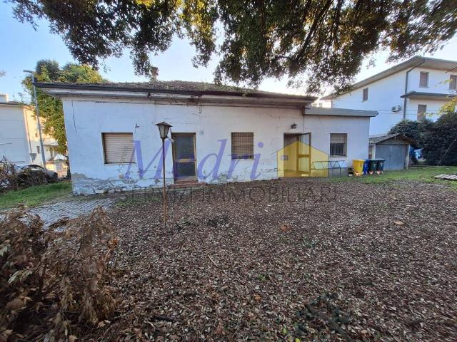 Villa Indipendente in vendita a Unione di Comuni della Romagna Forlivese, Bertinoro
