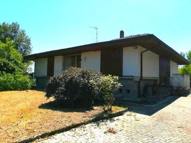 Villa Indipendente in vendita a Piemonte, Alessandria