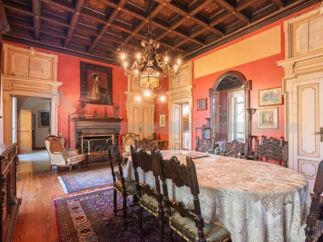 Villa Indipendente in vendita a Valle Guidino, Besana In Brianza
